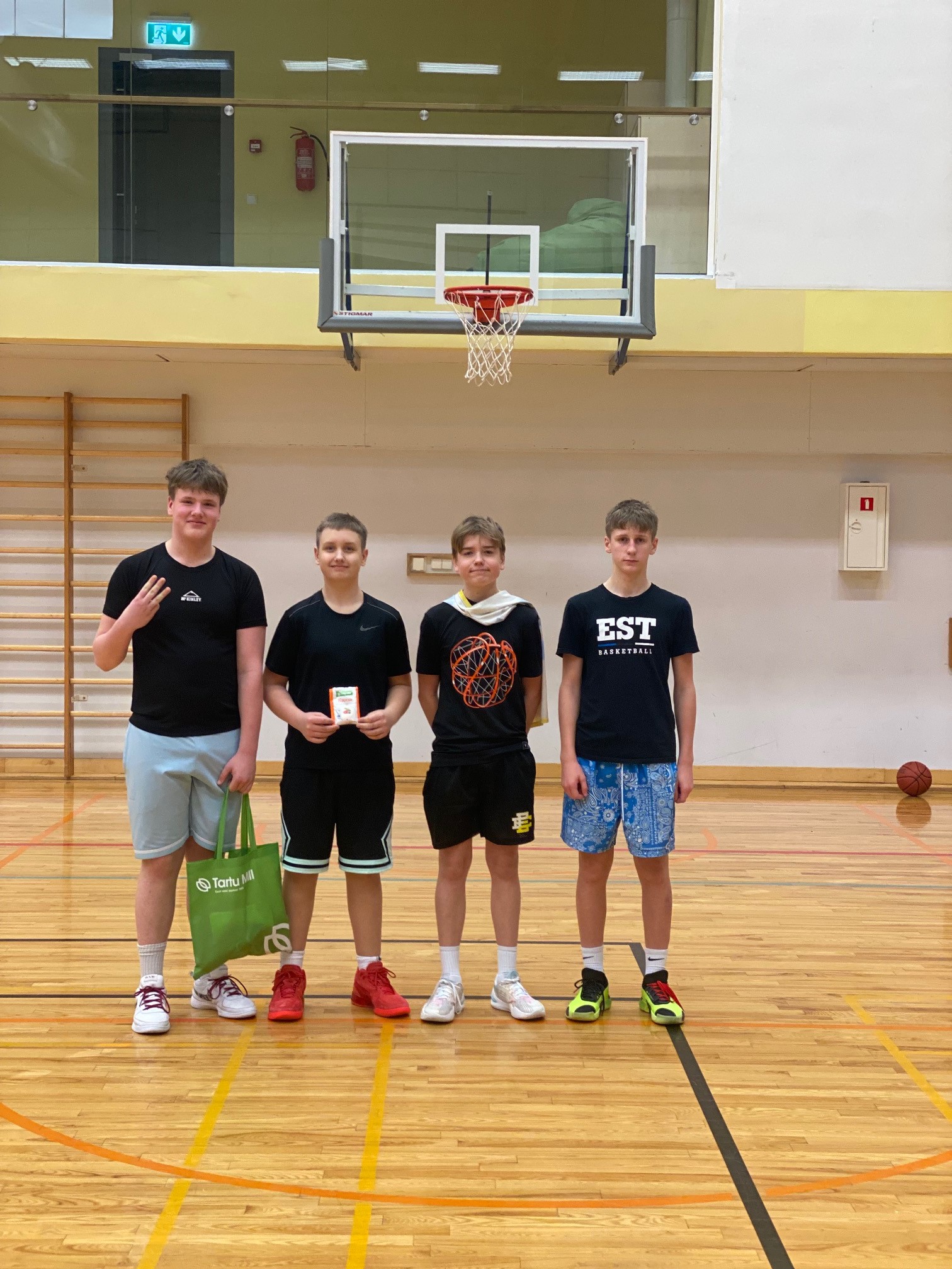 Kiili Jõulukoss 2024 - Noorte korvpalli tiim